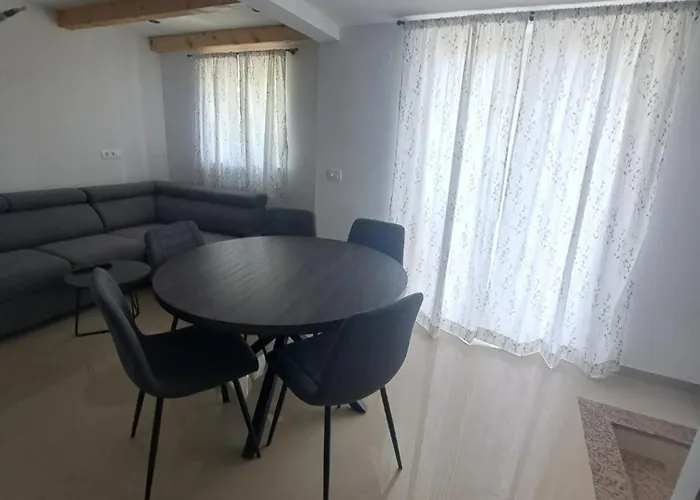 Damir With Sea View Διαμέρισμα